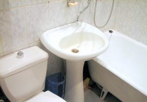 Установка раковины тюльпан в ванной в Дербенте