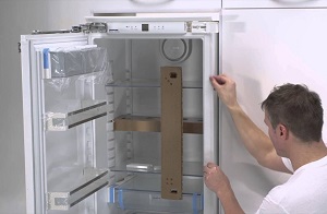 Установка встраиваемого холодильника в Дербенте
