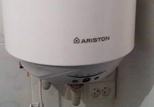 Замена водонагревателя Аристон в Дербенте